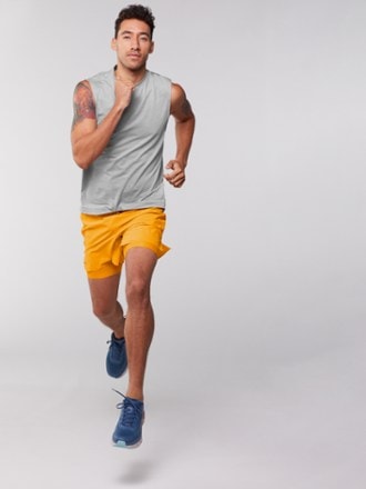 Vuori Zephyr Muscle T-Shirt - Men's 3