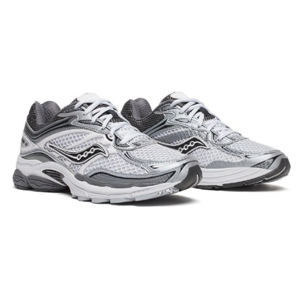 Saucony ProGrid Omni 9 Shoes 2