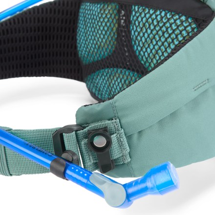CamelBak M.U.L.E. 5 Hydration Waist Pack Hydration integration
