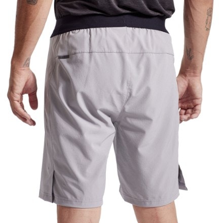 PEARL iZUMi Prospect 2-in-1 Bike Shorts with Liner - Men's 6
