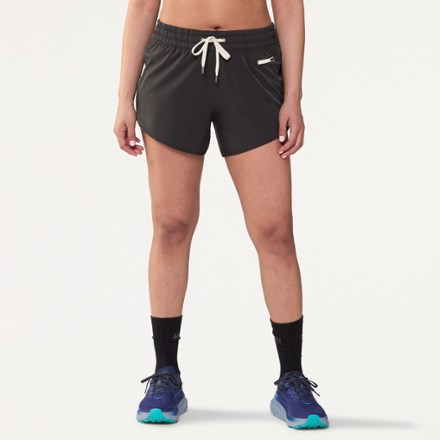 Vuori Clementine 4" Shorts - Women's 1