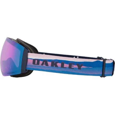 Oakley Flight Deck Pro M Snow Goggles | REI Co-op