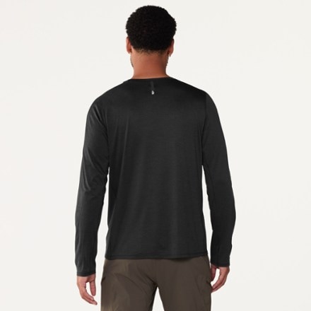 The North Face Dynamic Long-Sleeve T-Shirt - Men's 4