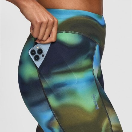 Janji Pace 7" Shorts - Women's 3