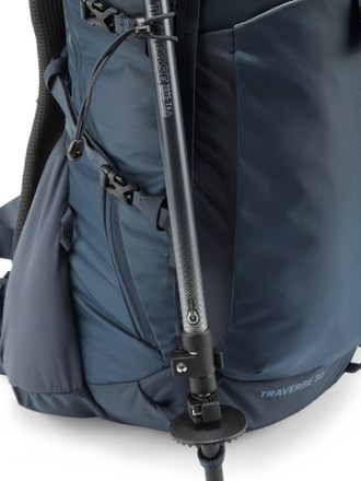 REI Co-op Traverse 32 Pack - Men's 8