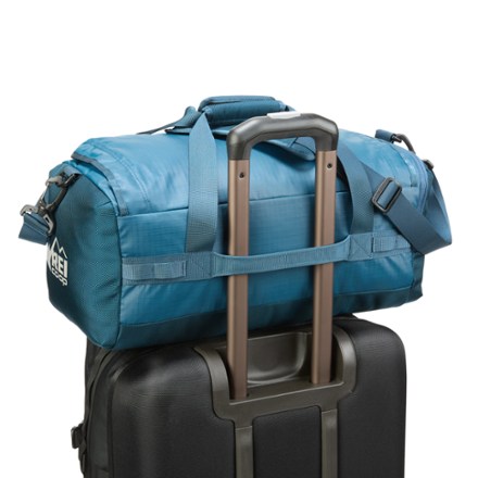 REI Co-op Big Haul 30" Wheeled Duffel 2
