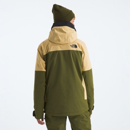 The North Face Chakal Insulated Jacket - Men's 2