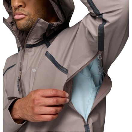 Columbia Reign No Shine Jacket - Men's 6