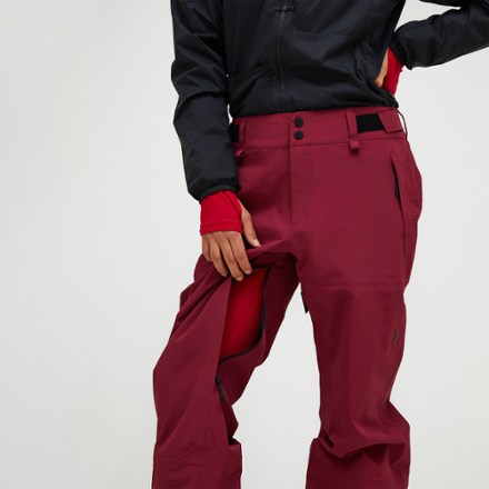 Peak Performance Vertec 3L Pants - Women's 5