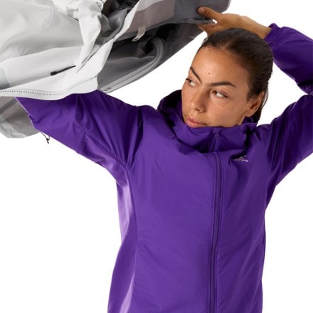 Arc'teryx Atom Insulated Hoody - Women's 7