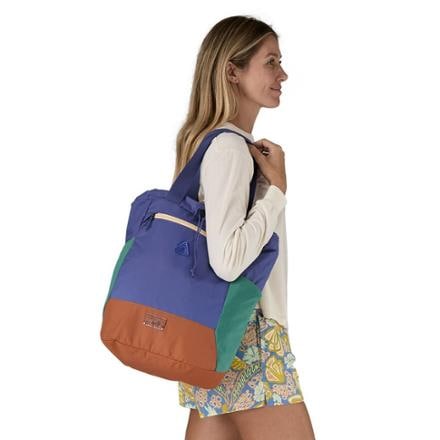 Patagonia Terravia Tote Pack 24 L 4