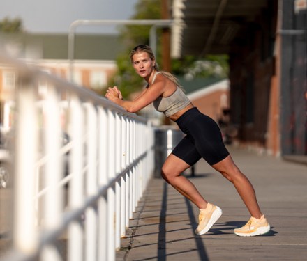 Location Image for Via Olympus Road-Running Shoes - Women's