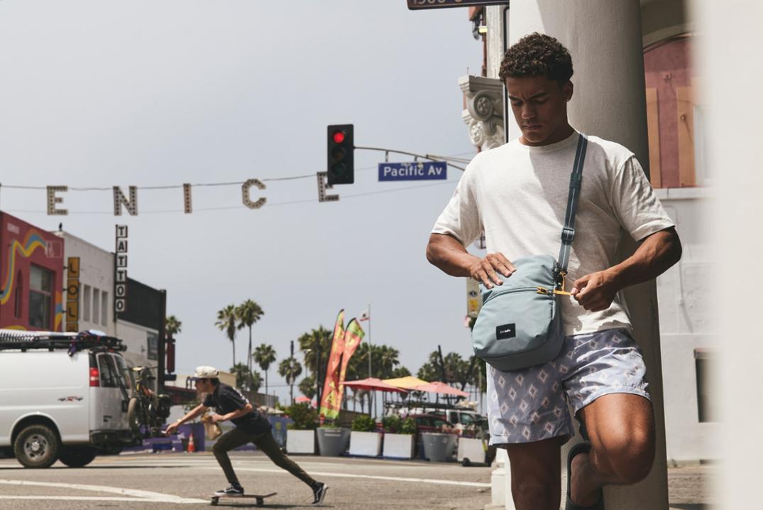 Location Image for GO Saddle Crossbody Bag