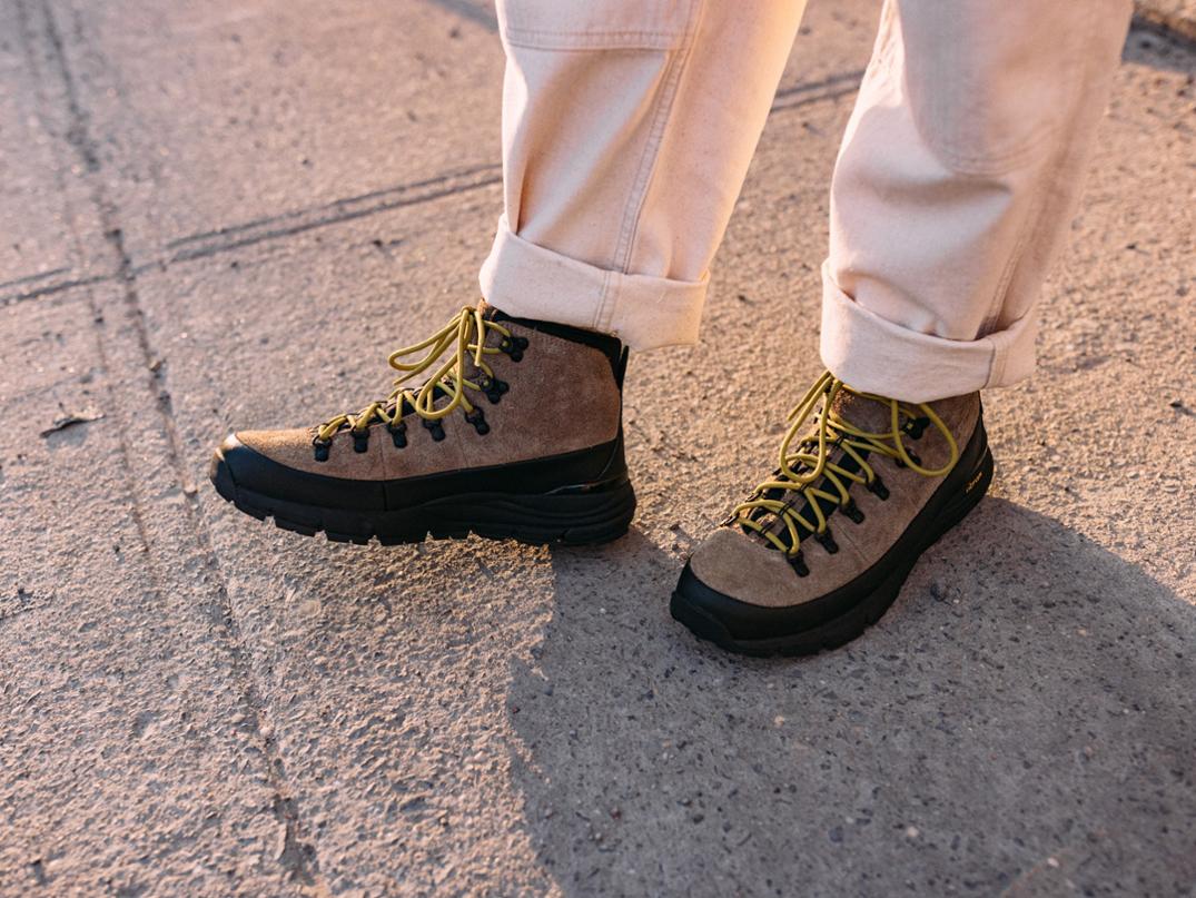 Location Image for Mountain 600 ID GTX Hiking Boots - Men's