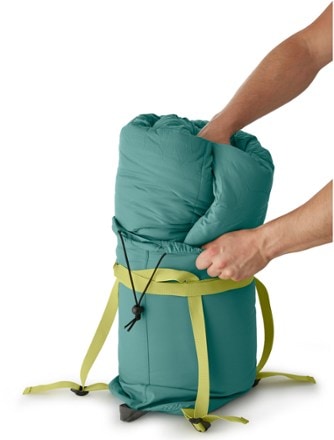 Coleman Big Bay 40 Big & Tall Contour Sleeping Bag 6
