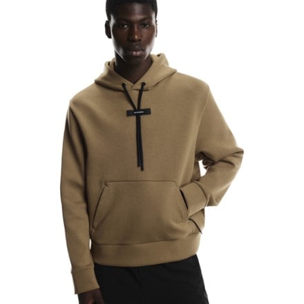 On Focus Tech Hoodie - Men's 6