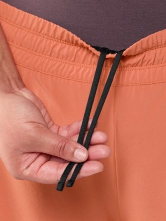 REI Co-op Active Pursuits 4.5" Shorts - Women's 7