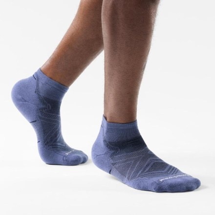 Smartwool Performance Run Targeted Cushion Ankle Socks - Men's 1