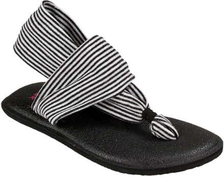 sanuk yoga sling kids