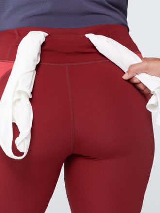 Janji Pace 7" Shorts - Women's 4