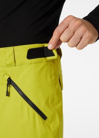 Helly Hansen SOGN Cargo Snow Pants - Men's 4