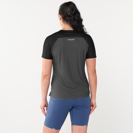 On Performance-T Shirt - Women's 4