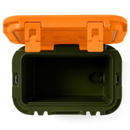 YETI Roadie 15 Hard Cooler 4