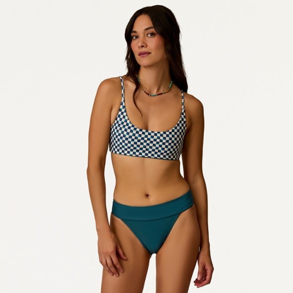 On Body Image of color Surfside/Nightdive