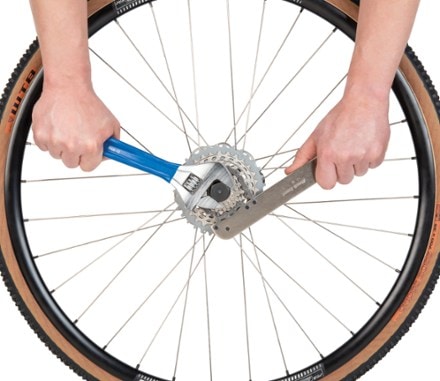 Park Tool HCW-16.3 Chain Whip/Pedal Wrench 3