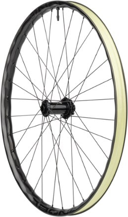 NOBL TR37 Onyx Vesper Front Wheel 3
