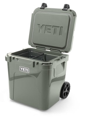 YETI Roadie 48 Wheeled Cooler 2