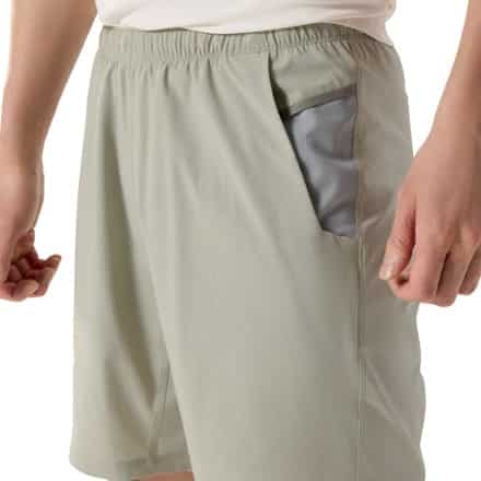 Arc'teryx Incendo 9" Shorts - Men's 9