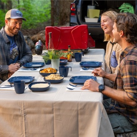 UCO ECO 4-Person Table Set 4