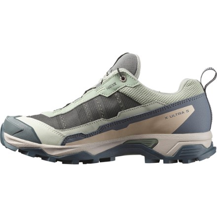 Salomon X Ultra 5 GORE-TEX Low Hiking Shoes - Women's 1
