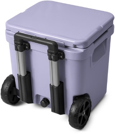YETI Roadie 48 Wheeled Cooler 4