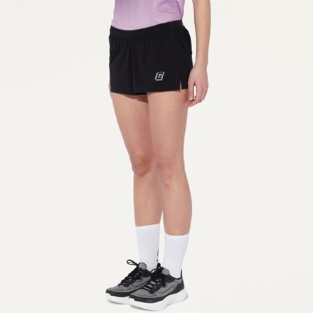 CIRCLE Legend Shorts 2.0 - Women's 4