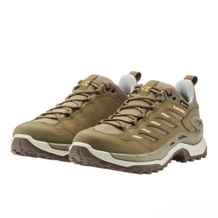 Lowa Innovo GTX Lo Hiking Shoes - Women's 2