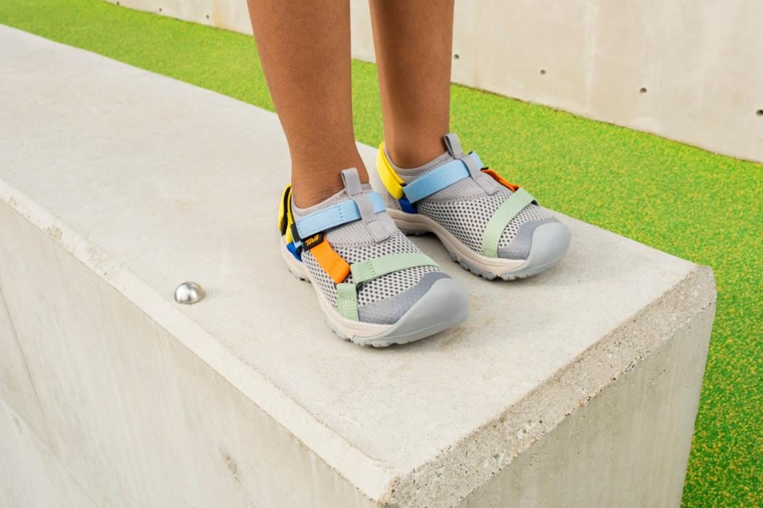 Location Image for Outflow Universal Water Shoes - Kids'