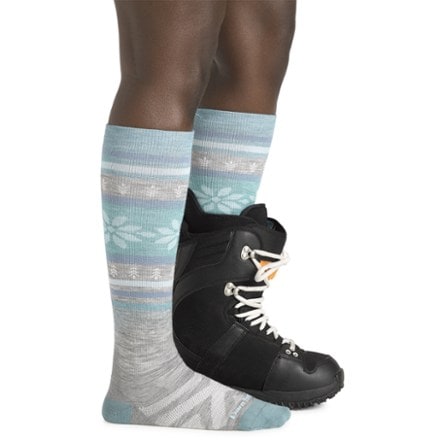 Darn Tough Alpine Over-the-Calf Lightweight Ski and Snowboard Socks - Women's 2