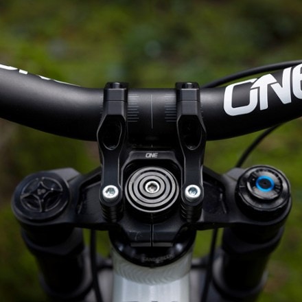 OneUp Components V2 Carbon Handelbar 7