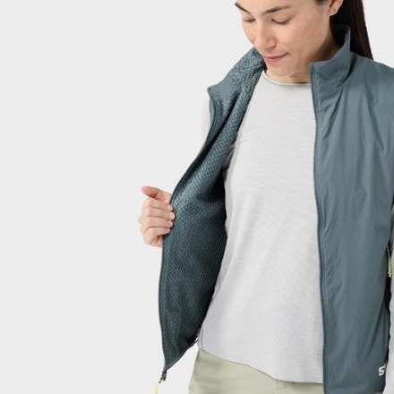 Stio Dawner Insulated Vest - Women's 5