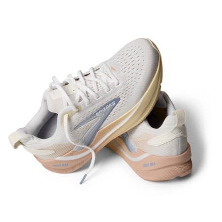 Brooks Ghost Max 4 Road-Running Shoes - Women's 6