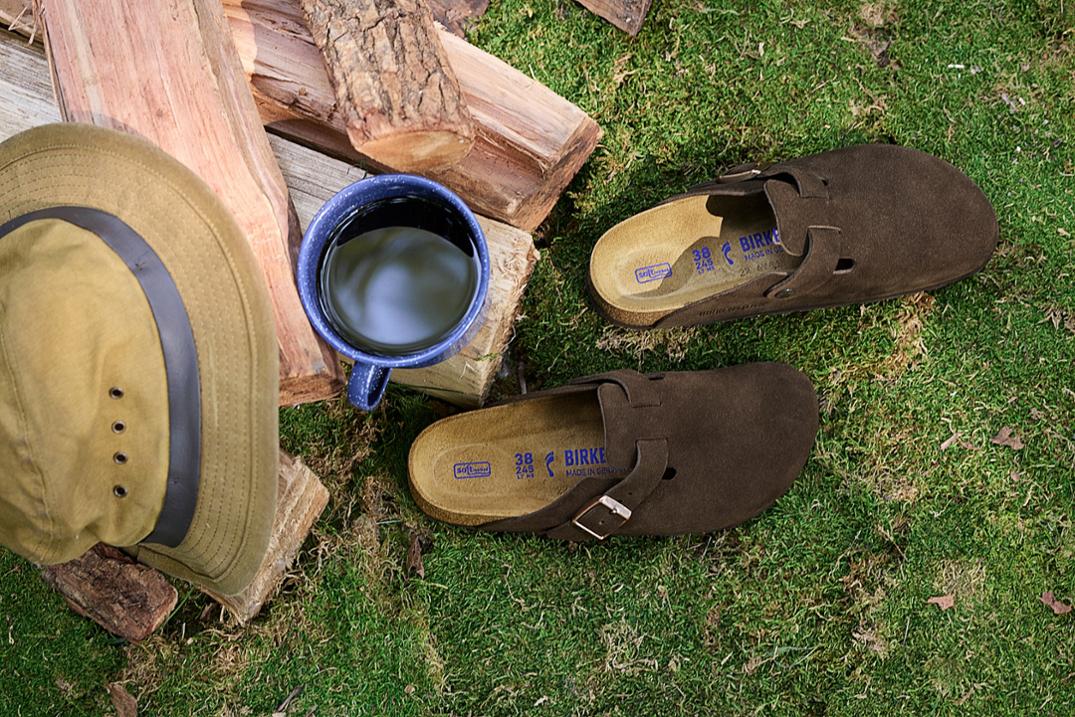 Location Image for Boston Soft Footbed Clogs - Women's