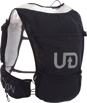 ultimate direction running backpack