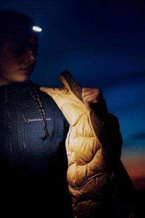 Location Image for Helium Down Hood Jacket - Women's