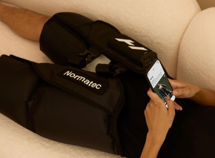 Hyperice Normatec Elite Hip 5