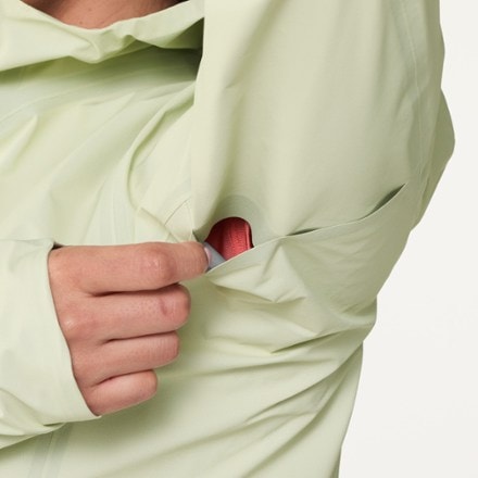 Arc'teryx Norvan Jacket - Women's 4