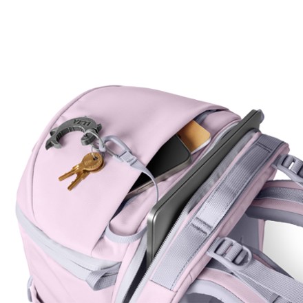 YETI Ranchero Pack - 27 L 4