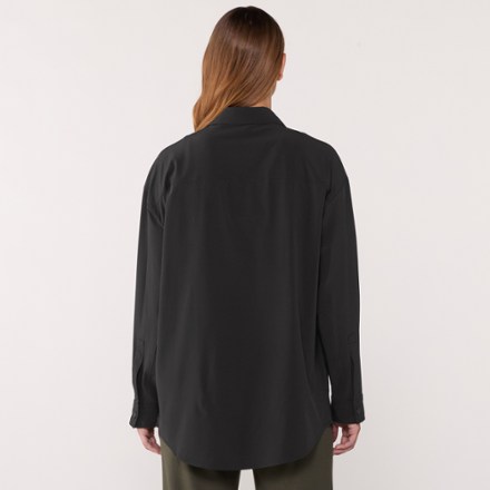 プラナ Prana Railay Oversized Button Down レディース シャツ トップス Black Railay Oversized Button Down | Womens Shirts & Tops | prAna
