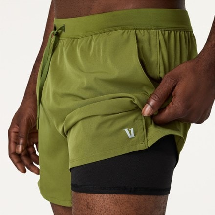 Vuori Course Shorts Lined 5" - Men's 7